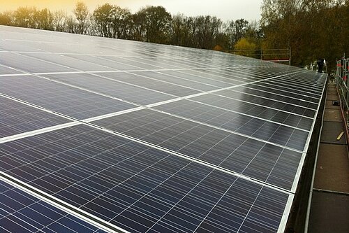 Photovoltaik auf einem Dach